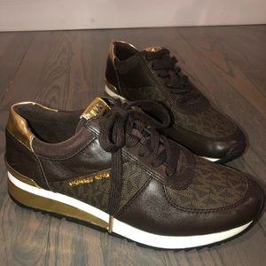 Michael Kors Sneakers